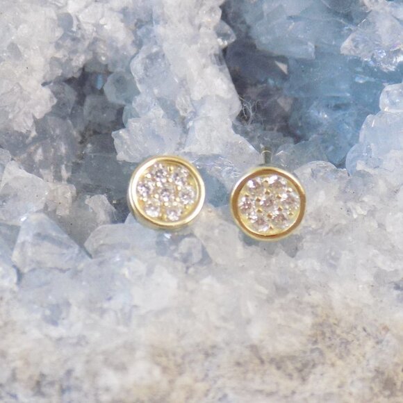 Jewelry - new with box 925 sterling gold plated pave diamond post back stud dainty disc